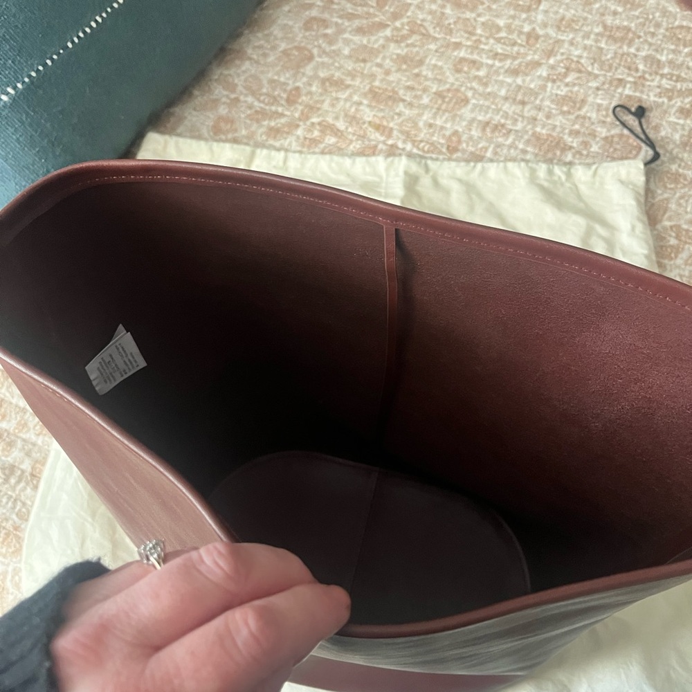 J Crew Berkeley Big Bucket Bag - Picture 4 of 12